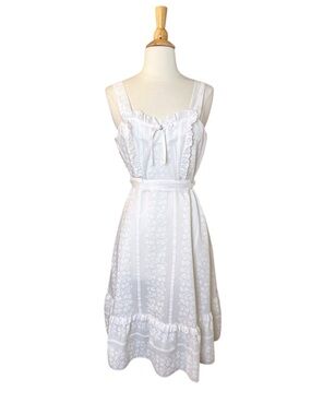 Vintage 70s 80s Prairie Dress White Cottagecore Milkmaid Made in USA Size 9/10